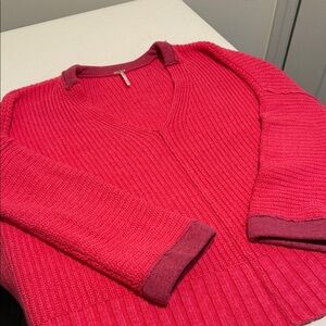 Free People V-Neck Spring Soft Pink Sweater Chunky Significantly Oversized Small